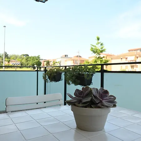 Se272 - Senigallia, Nuovo Bilocale Accessoriato E Con Garage Privato Διαμέρισμα